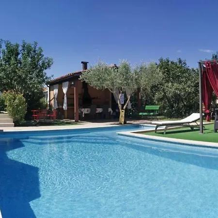 Mirna Apartment